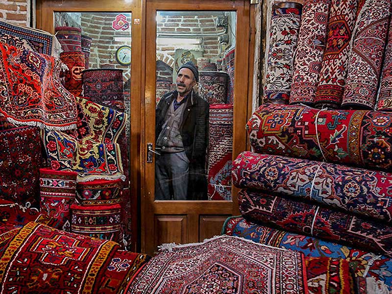 رضی میری: رقم صادرات فرش ایران خجالت‌آور است!