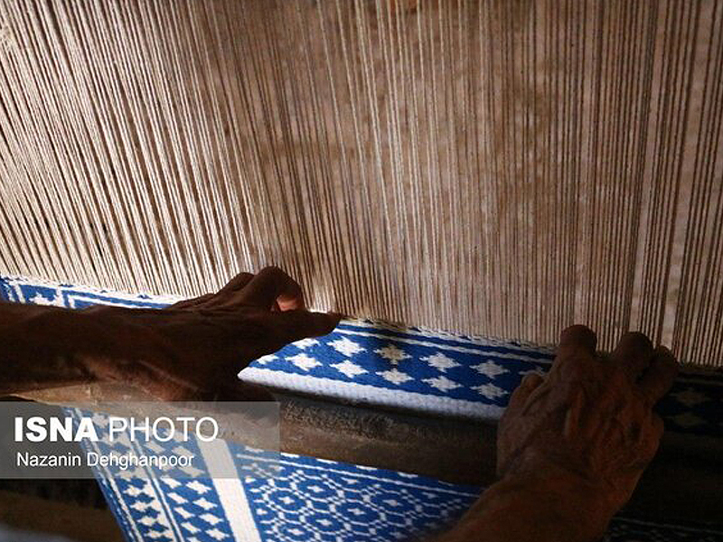راه‌اندازی اولین کارگاه آموزشی و تولید فرش سلامت در نصرآباد تفت