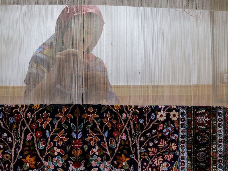 «تامین مواد اولیه» یکی از مشکلات اساسی تولید فرش در خراسان شمالی