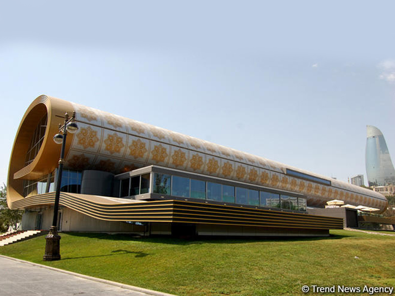 موزه فرش باکو میزبان کلاس کارشناسی ارشد حفاظت از نمایشگاه است