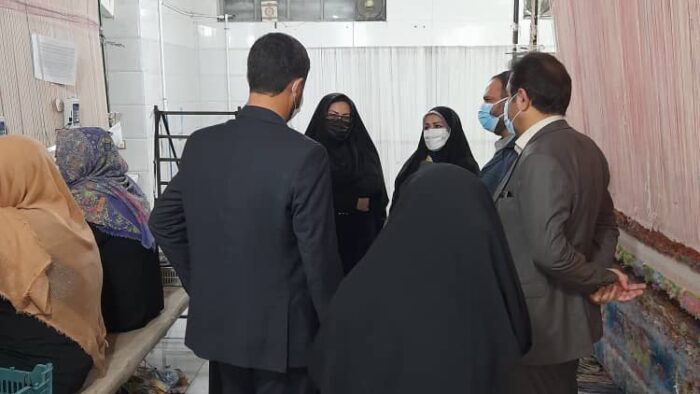 در جهت ساماندهی وتوسعه صنعت فرش در استان کارگروه فرش خوزستان تشکیل خواهد شد