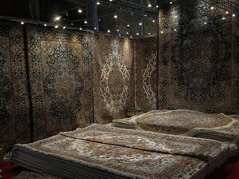 آغاز بکار سیزدهمین نمایشگاه تخصصی فرش دستباف در قزوین