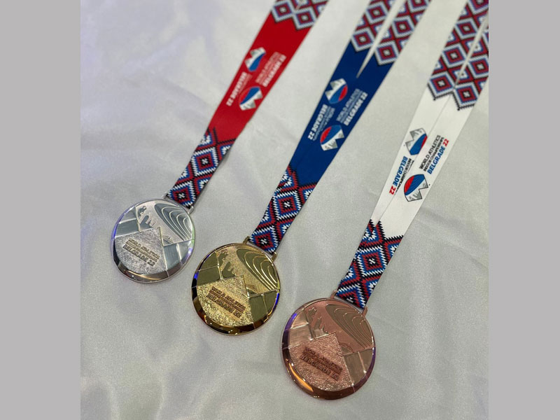 رونمایی از مدال‌های مسابقات جهانی بلگراد با نقوش فرش